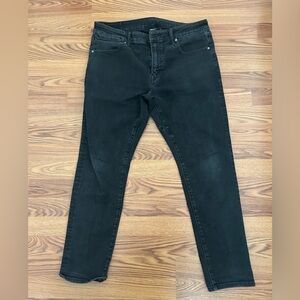 American Eagle Men’s AirFlex Black Skinny Jeans